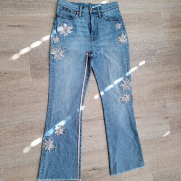 J. Crew Point Sur Gorgeous White Flora Embroidered Denim Jean - Picture 1 of 6